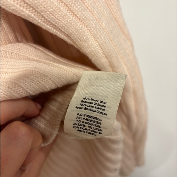 Wilfred free 100% Merino Wool Oversized Ribbed Sweater - Cream. - Picture 12 of 12